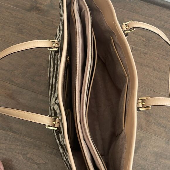 Michael Kors Laptop Tote - Leather Logo/Zebra - Picture 4 of 4